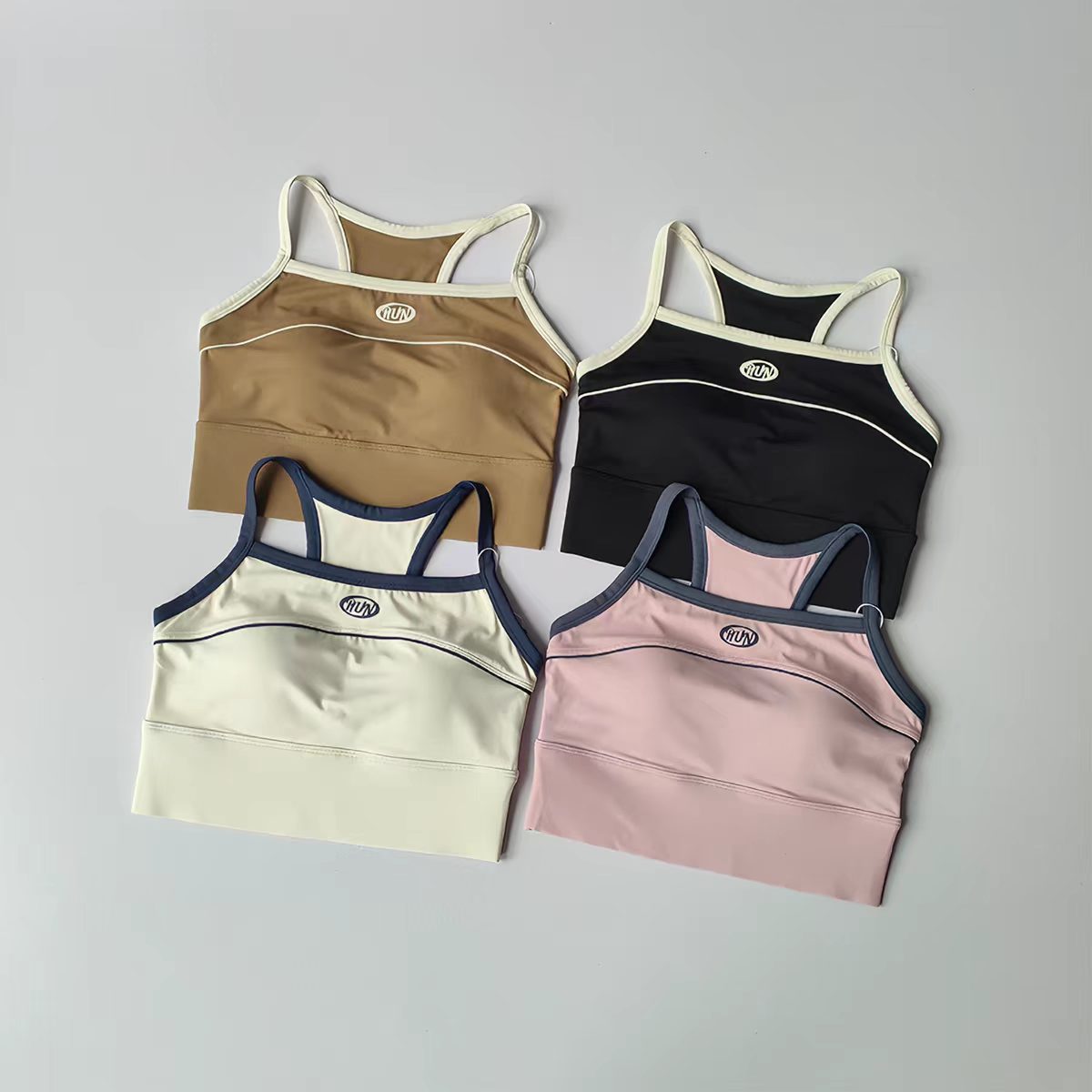 Women Color Block Sports Bra w - Sports Bra High Impact のレビューと価格