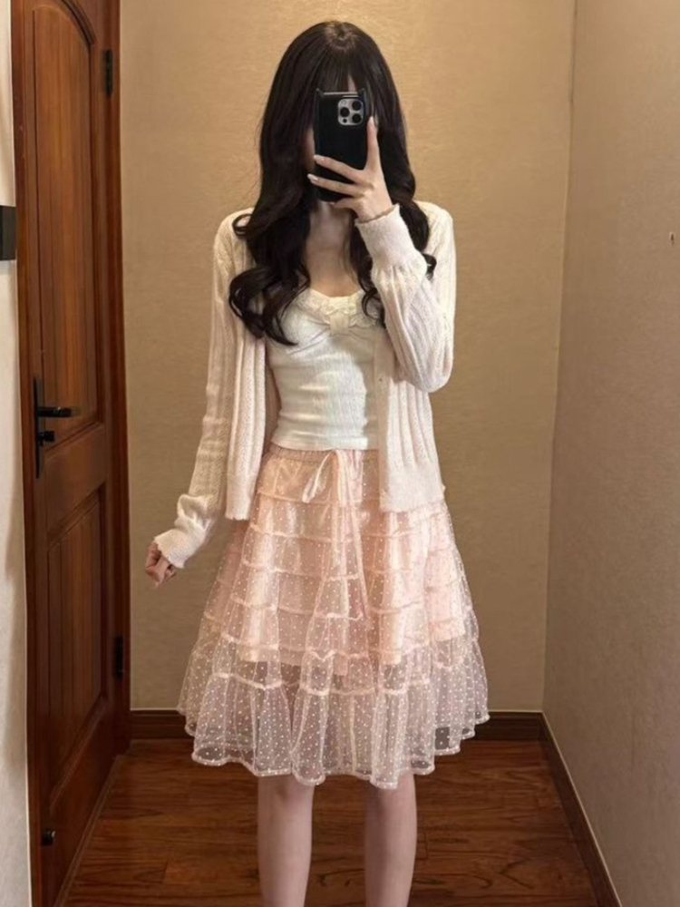 Korean Fashion Slim Fit White  - Cami Top Lace のレビューと価格